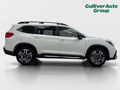 Used 2024 Subaru Ascent Limited AWD/4WD image 10
