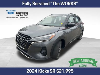 Used 2024 Nissan Kicks SR
