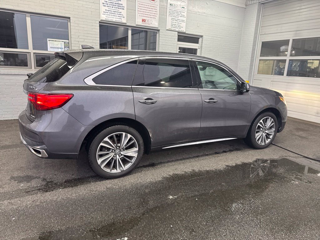 Used 2017 Acura MDX w/ Technology Package AWD/4WD image 2