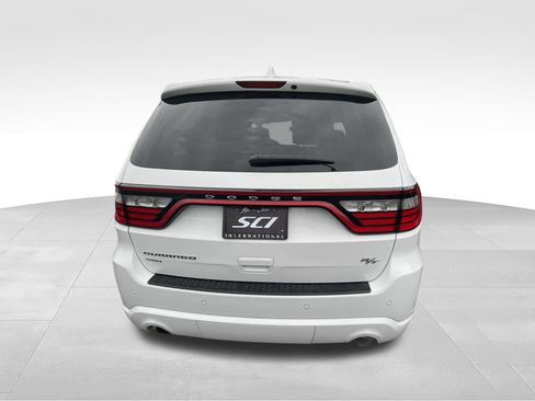 Used 2017 Dodge Durango R/T w/ Technology Group AWD/4WD image 8