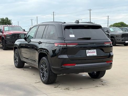 New 2026 Jeep Grand Cherokee Summit AWD/4WD image 7