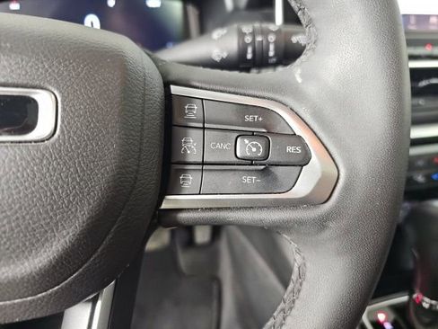 Certified 2024 Jeep Compass Limited w/ High Altitude Package image 16