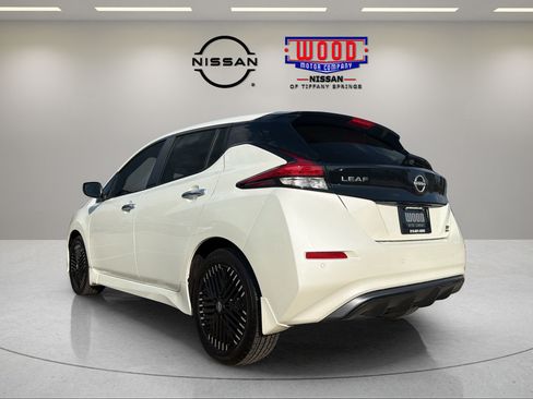 Certified 2025 Nissan Leaf SV Plus FWD image 4