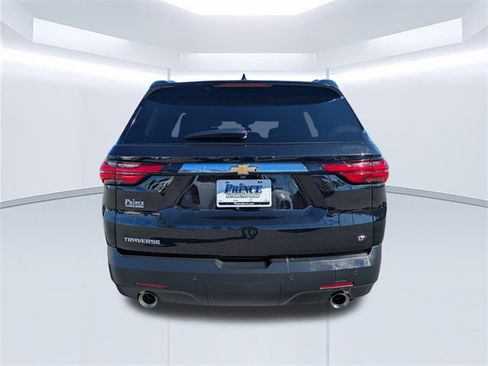 Used 2023 Chevrolet Traverse LT image 6