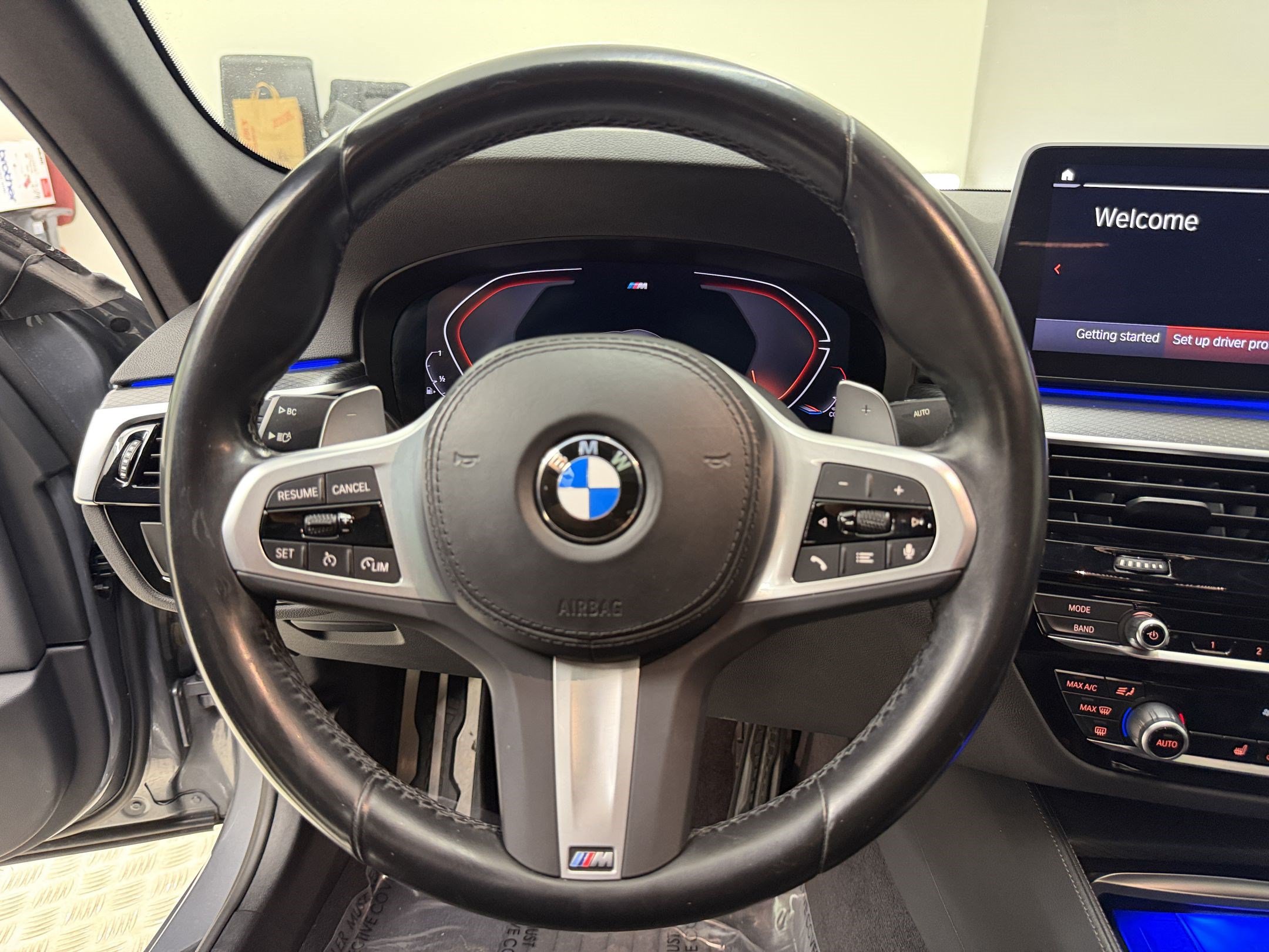 Certified 2023 BMW 540i w/ M Sport Package RWD image 11
