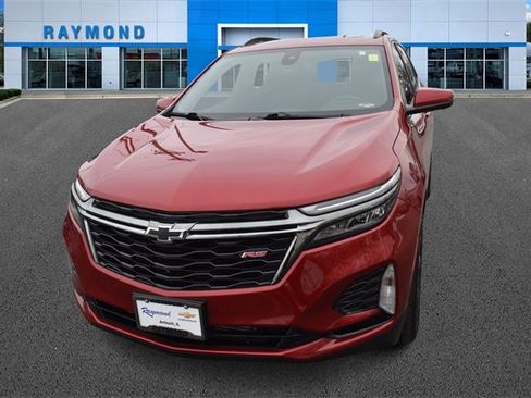 Used 2022 Chevrolet Equinox RS w/ RS Leather Package image 7