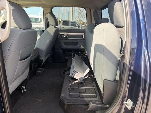 Used 2016 RAM 1500 Lone Star RWD image 7