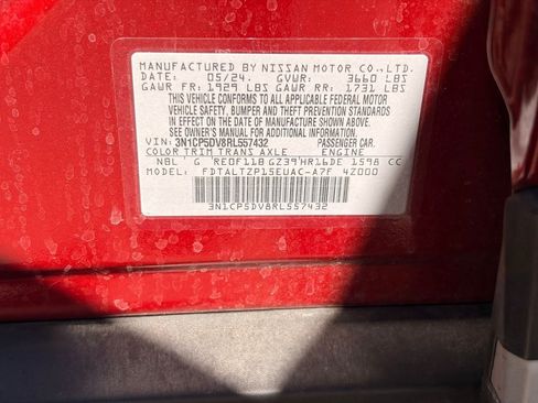 Certified 2024 Nissan Kicks SR FWD image 32