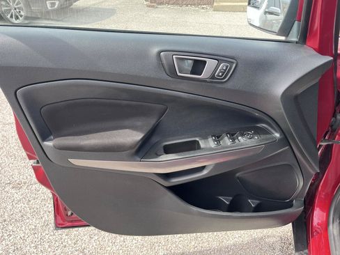 Used 2021 Ford EcoSport SE FWD image 21