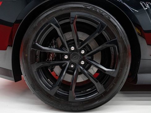 Used 2014 Chevrolet Camaro ZL1 RWD image 64