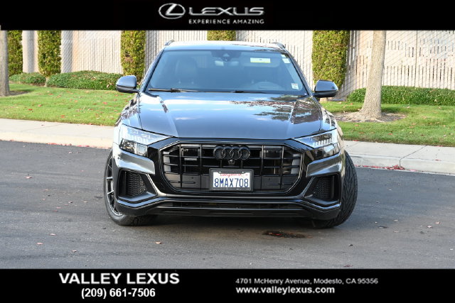 Used 2019 Audi Q8 Prestige w/ Luxury Package AWD/4WD image 2