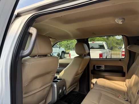Used 2013 Ford F150 Lariat w/ Mid Equipment Group RWD image 12