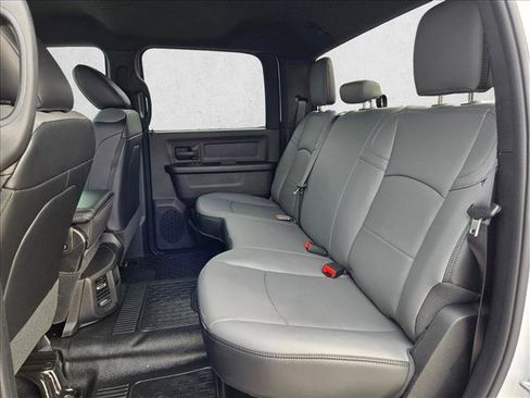 New 2026 RAM 5500 Tradesman w/ Chrome Appearance Group AWD/4WD image 14