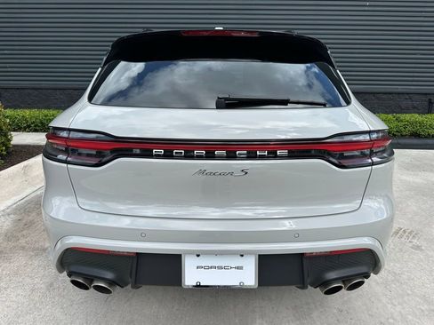 Certified 2023 Porsche Macan S image 12