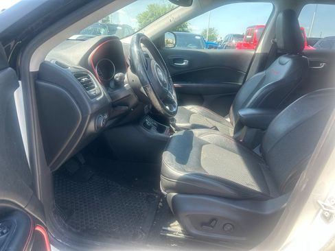 Used 2021 Jeep Compass Trailhawk w/ Convenience Group AWD/4WD image 11