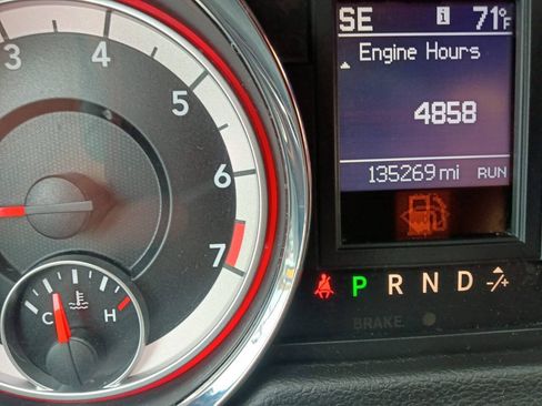 Used 2018 Dodge Grand Caravan GT FWD image 16