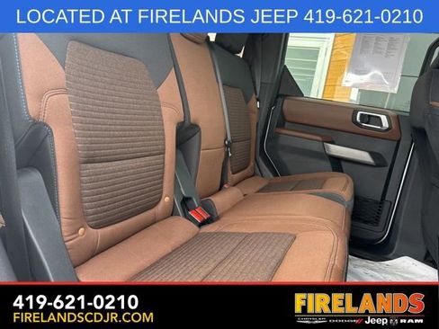 Used 2021 Ford Bronco Outer Banks image 11