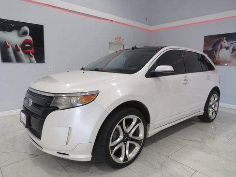 Used 2012 Ford Edge Sport w/ Driver Entry Pkg FWD image 7