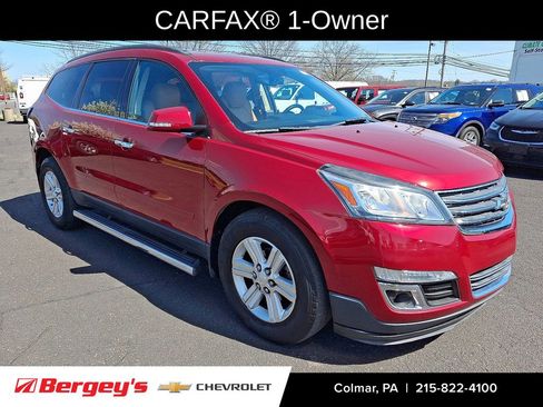 Used 2013 Chevrolet Traverse LT image 3