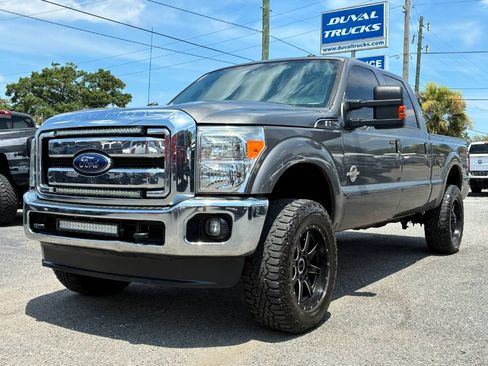 Used 2013 Ford F250 Lariat w/ Lariat Interior Pkg AWD/4WD image 1