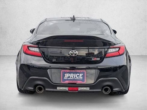 Used 2024 Toyota GR86 Premium RWD image 7