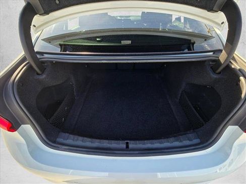 Used 2019 BMW 330i Sedan w/ Convenience Package RWD image 6