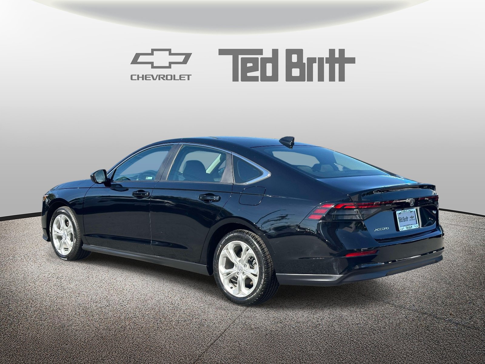 Used 2023 Honda Accord LX image 6