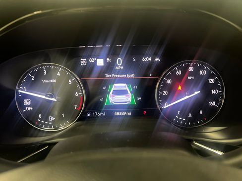 Certified 2023 Buick Envision Avenir AWD/4WD image 20