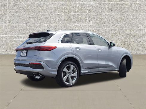 New 2026 Audi Q5 Premium Plus AWD/4WD image 7