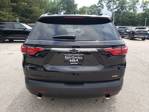 Used 2023 Chevrolet Traverse RS w/ LPO, Floor Liner Package AWD/4WD image 5