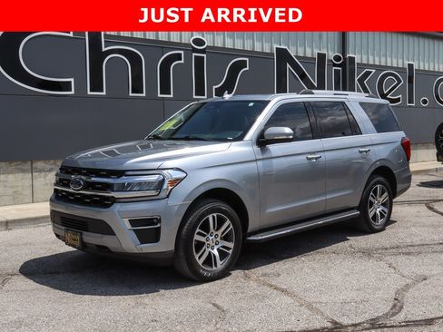 Used 2023 Ford Expedition Limited AWD/4WD image 1