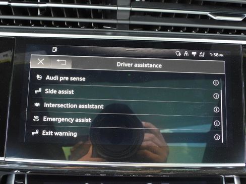 Used 2021 Audi Q8 Prestige image 80