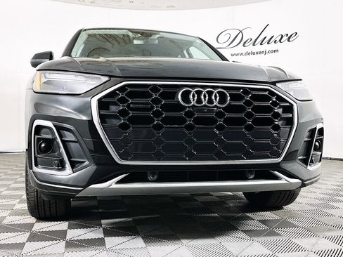 Used 2024 Audi Q5 2.0T Premium Plus w/ Premium Plus Package AWD/4WD image 32