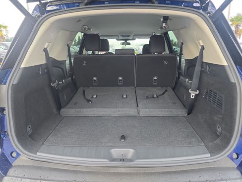 New 2025 Nissan Pathfinder SV image 25