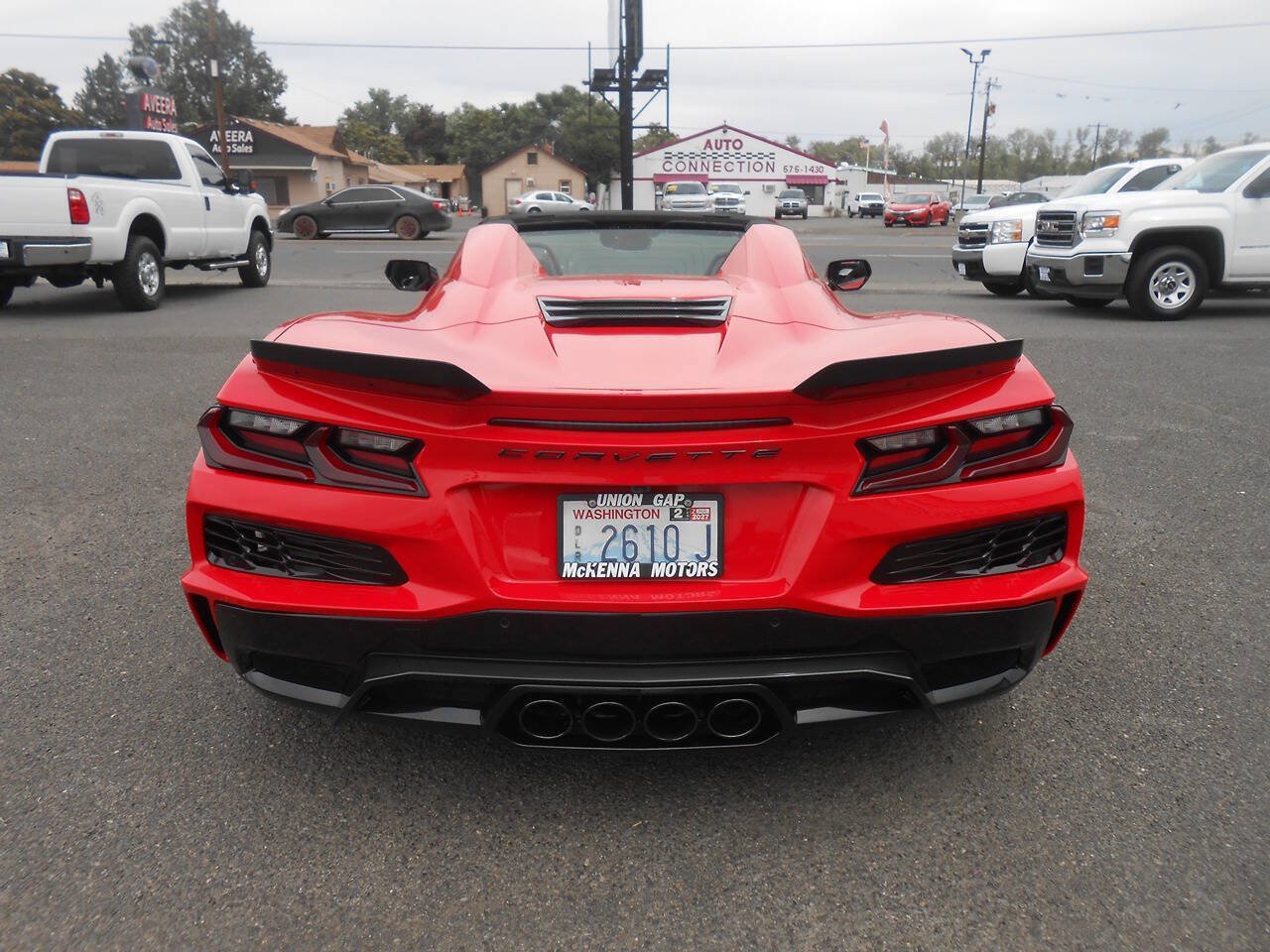 Used 2024 Chevrolet Corvette Z06 RWD image 7