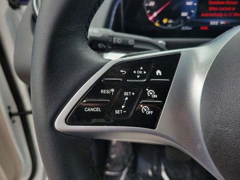 Certified 2025 Mercedes-Benz GLB 250 image 19