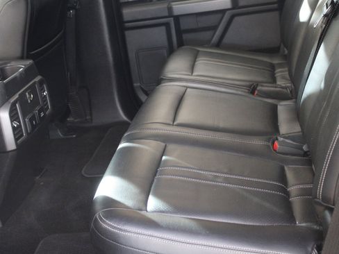 Used 2018 Ford F150 XLT w/ Equipment Group 302A Luxury image 8