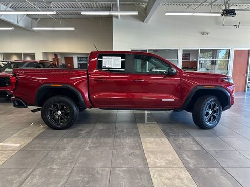 Used 2023 GMC Canyon Elevation w/ Convenience Package AWD/4WD image 12