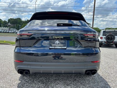 Used 2022 Porsche Cayenne Platinum Edition AWD/4WD image 6
