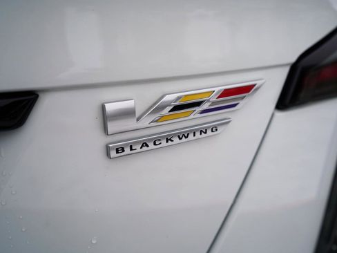Used 2023 Cadillac CT5 V Blackwing w/ LPO, Blue Accent Package image 19