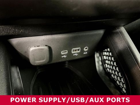 Used 2023 Chevrolet TrailBlazer LT w/ Convenience Package AWD/4WD image 14