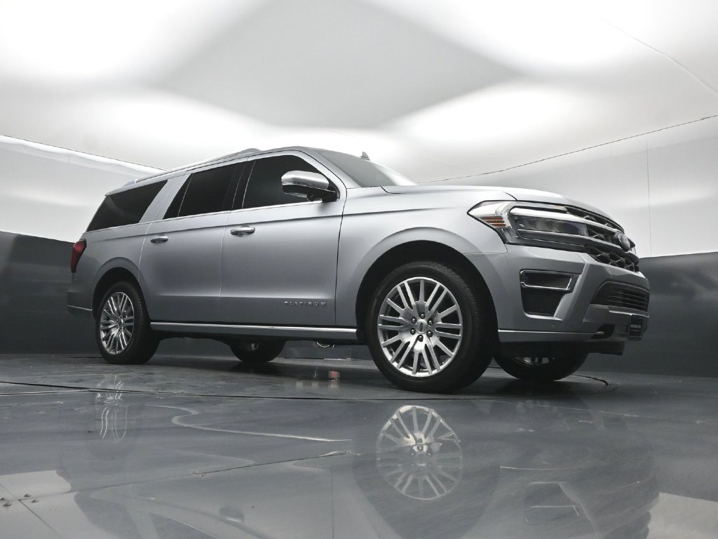 Certified 2023 Ford Expedition Max Platinum AWD/4WD image 3