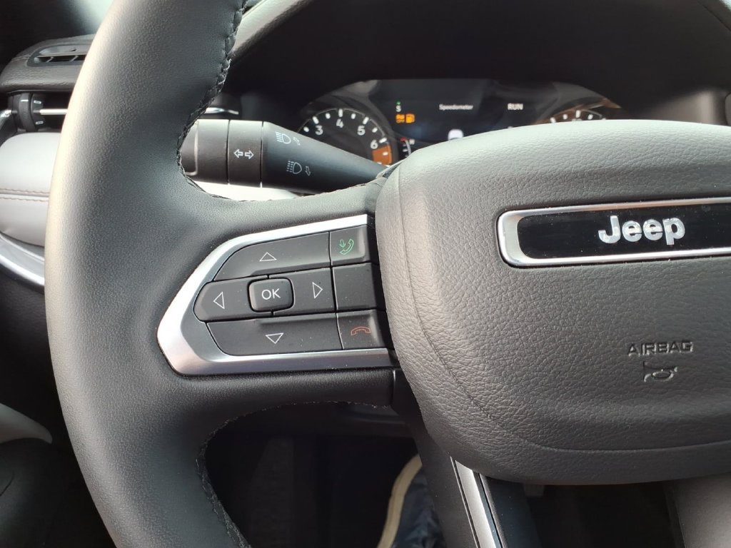 Certified 2024 Jeep Compass Limited AWD/4WD image 19