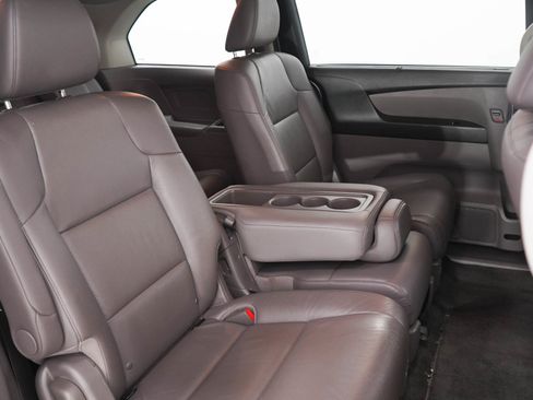 Used 2017 Honda Odyssey EX-L image 11