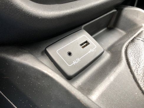 Used 2017 RAM ProMaster City Tradesman SLT w/ Rear Back-up Camera Group FWD image 29