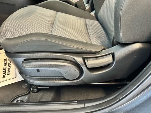 Used 2023 Kia Soul LX w/ Option Group 015 FWD image 10