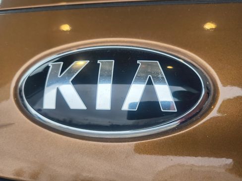 Used 2018 Kia Sportage LX image 31