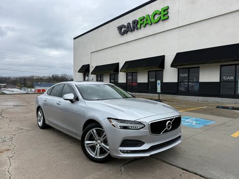 Used 2017 Volvo S90 T5 Momentum w/ Protection Package FWD image 1