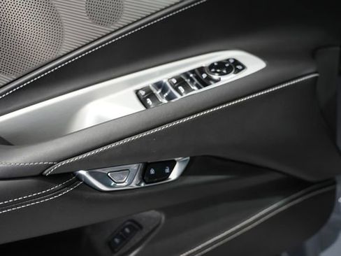 Used 2025 Chevrolet Corvette Z06 image 13