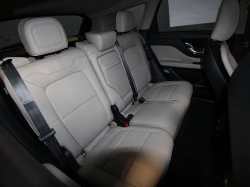 New 2026 Lincoln Corsair Grand Touring image 24